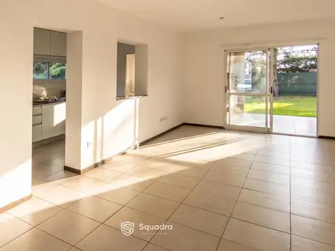 Casa en Venta en Pueblo Esther, Rosario