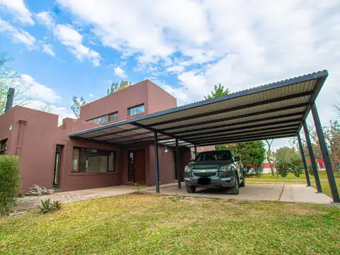 Casa en Venta en Roldan, San Lorenzo
