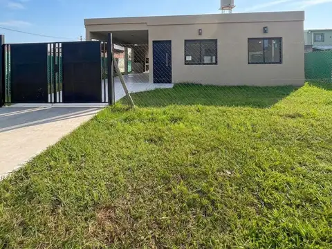 Casa en Alquiler en Alvarez, Rosario