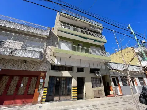 PH en Venta en Monte Castro, CABA