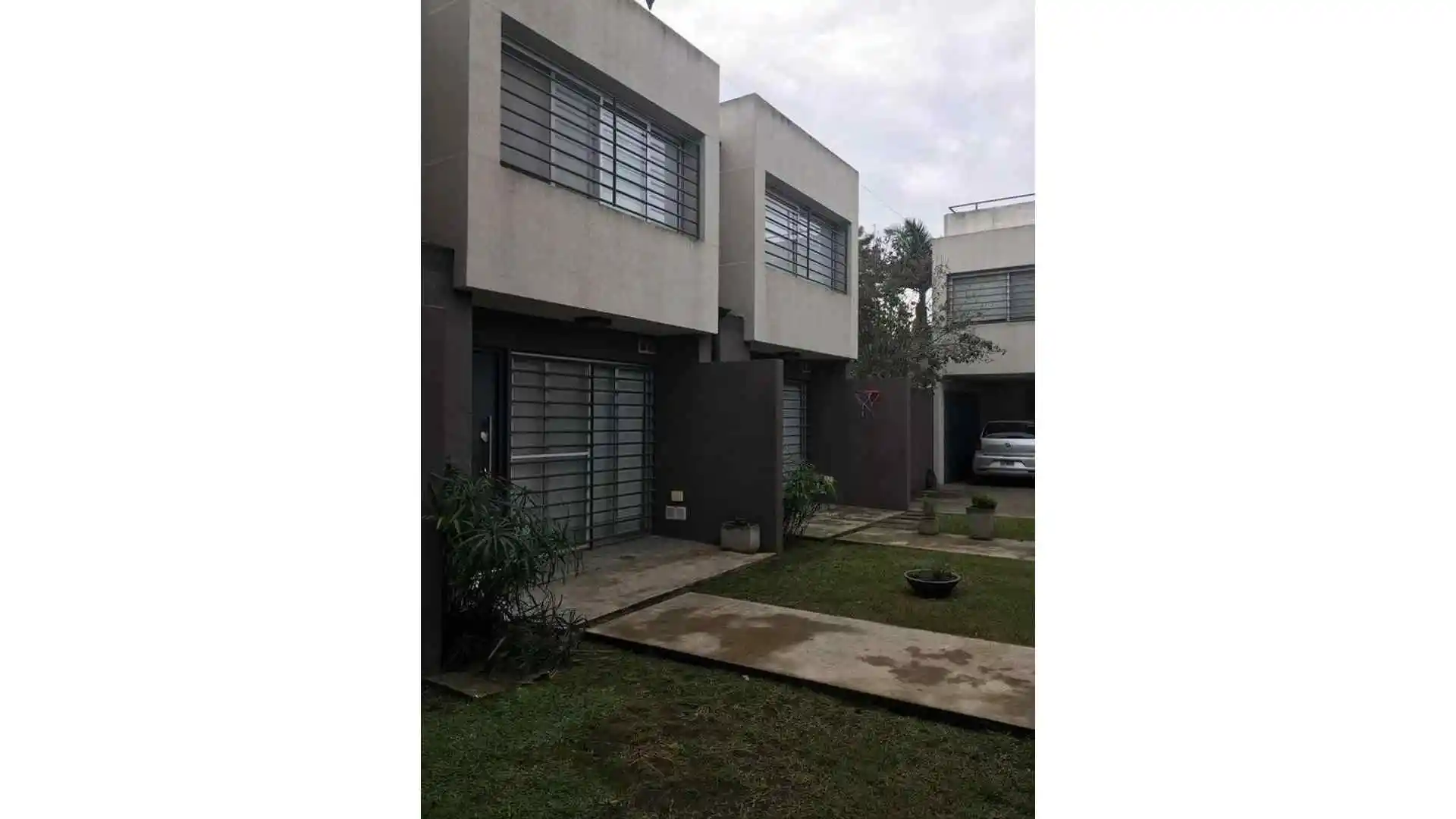 Dúplex en venta en Moreno