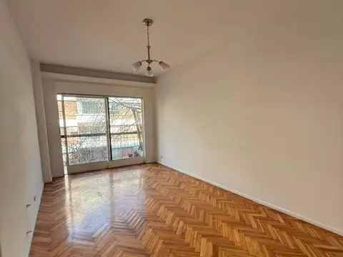 Departamento en Alquiler en Parque Rivadavia, Caballito