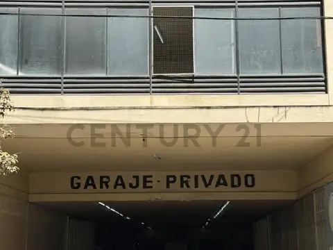 Cochera en Venta en Balvanera, CABA