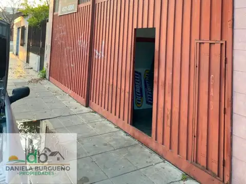 Galpón en Venta en Mataderos, CABA