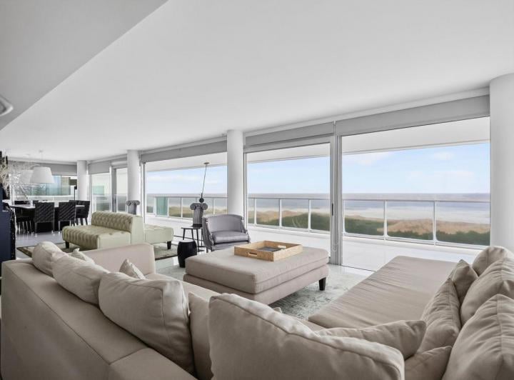 Departamento · 282m² · 5 Ambientes · 6 Cocheras