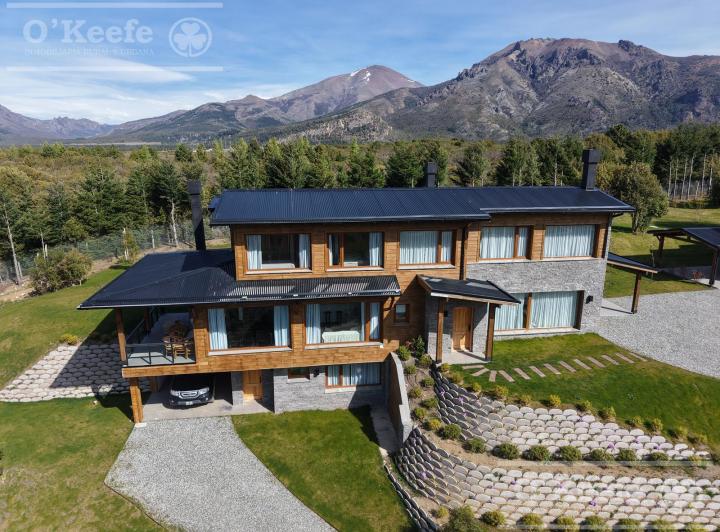Casa · 120m² · 4 Ambientes · 1 Cochera