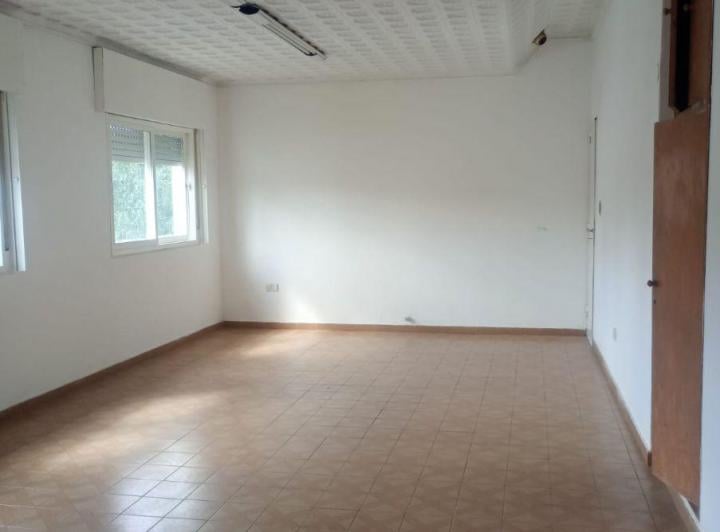 Casa · 211m² · 9 Ambientes