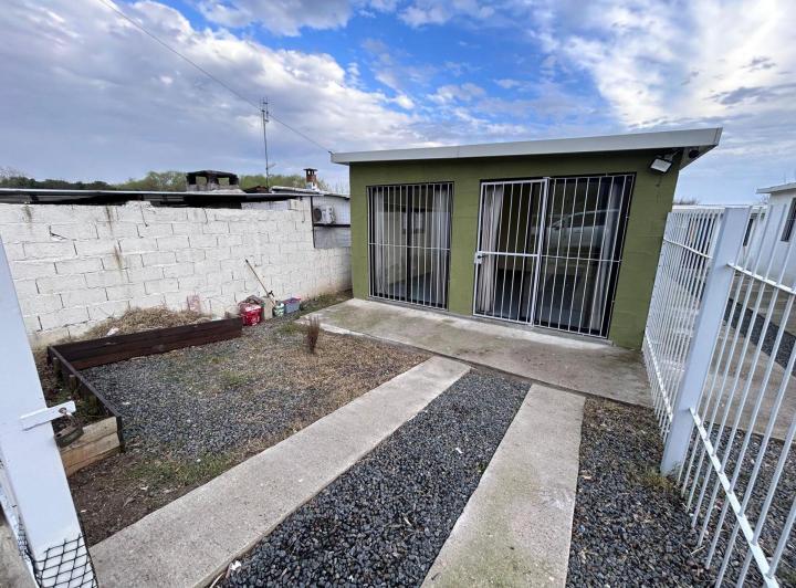 Casa · 40m² · 2 Ambientes · 1 Cochera