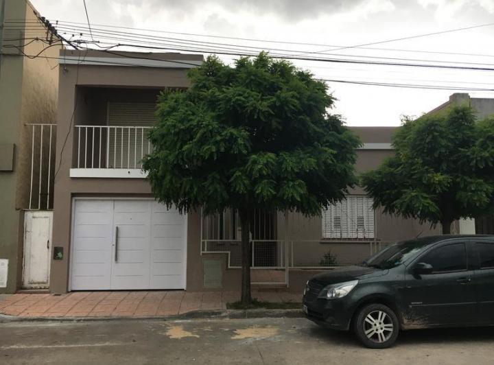 Casa · 114m² · 5 Ambientes · 1 Cochera