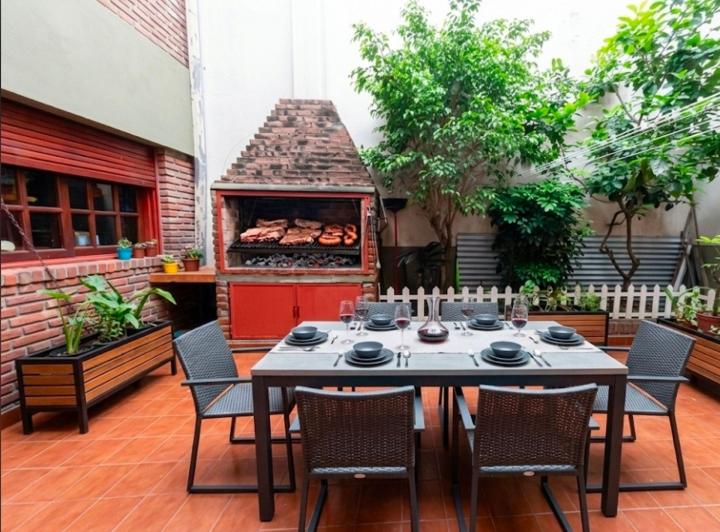 Casa · 168m² · 5 Ambientes · 1 Cochera