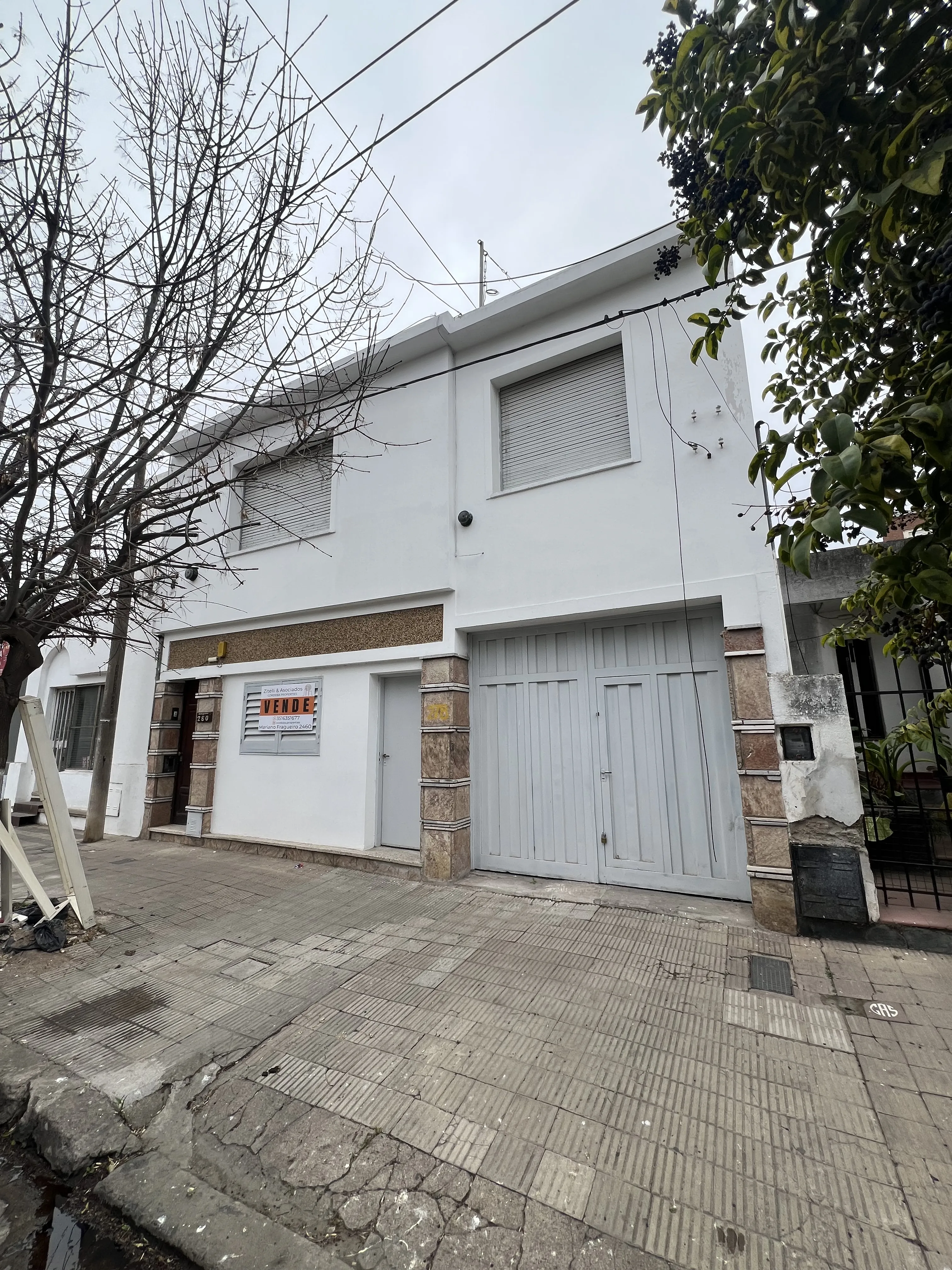 ALTA CORDOBA GALPON CON 2 PRIVADOS Y BAÑO