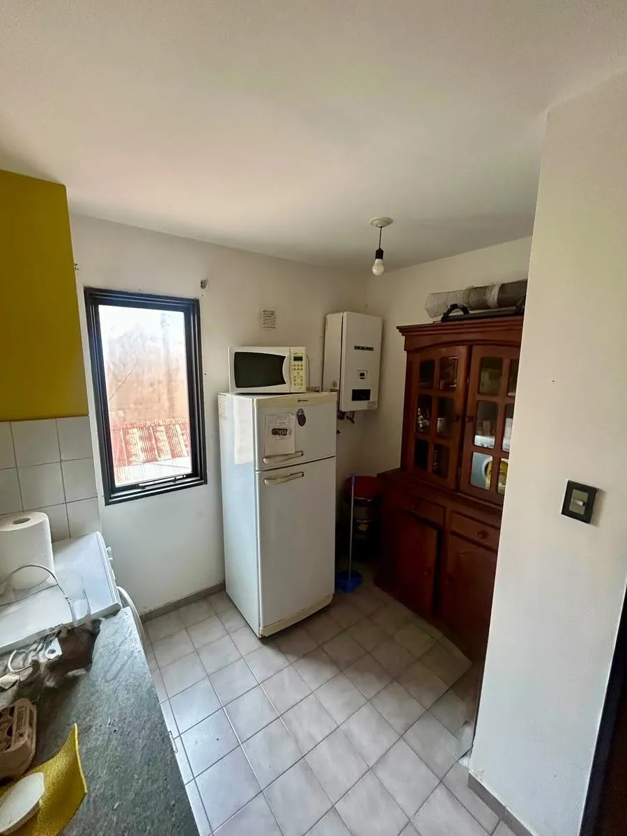 Departamento de 2 dormitorios, pleno centro. Hermoso