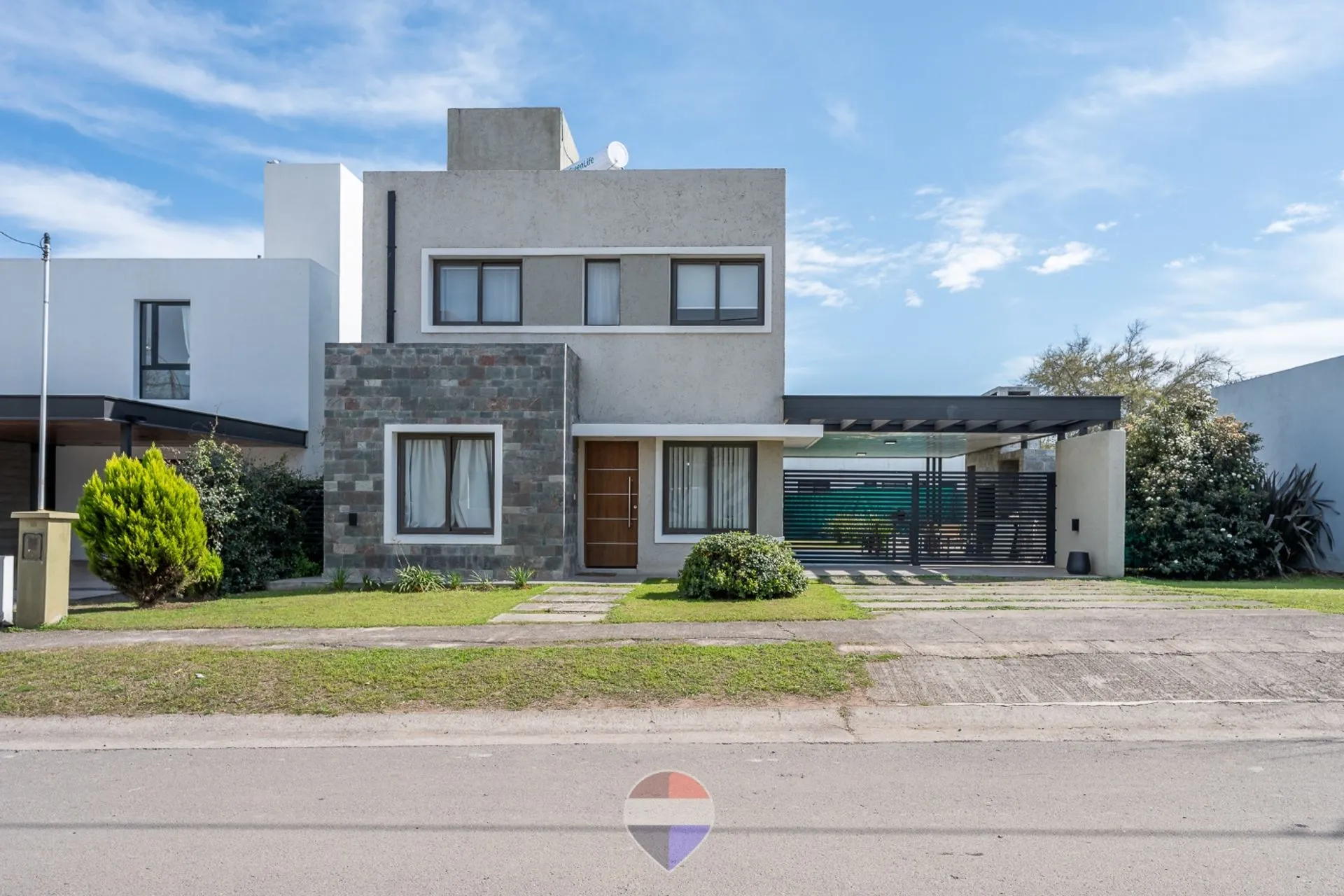 CASA COUNTRY SAN ALFONSO DEL TALAR CÓRDOBA 3 DORMI PILETA QUINCHO GRAN PARQUE VENTA