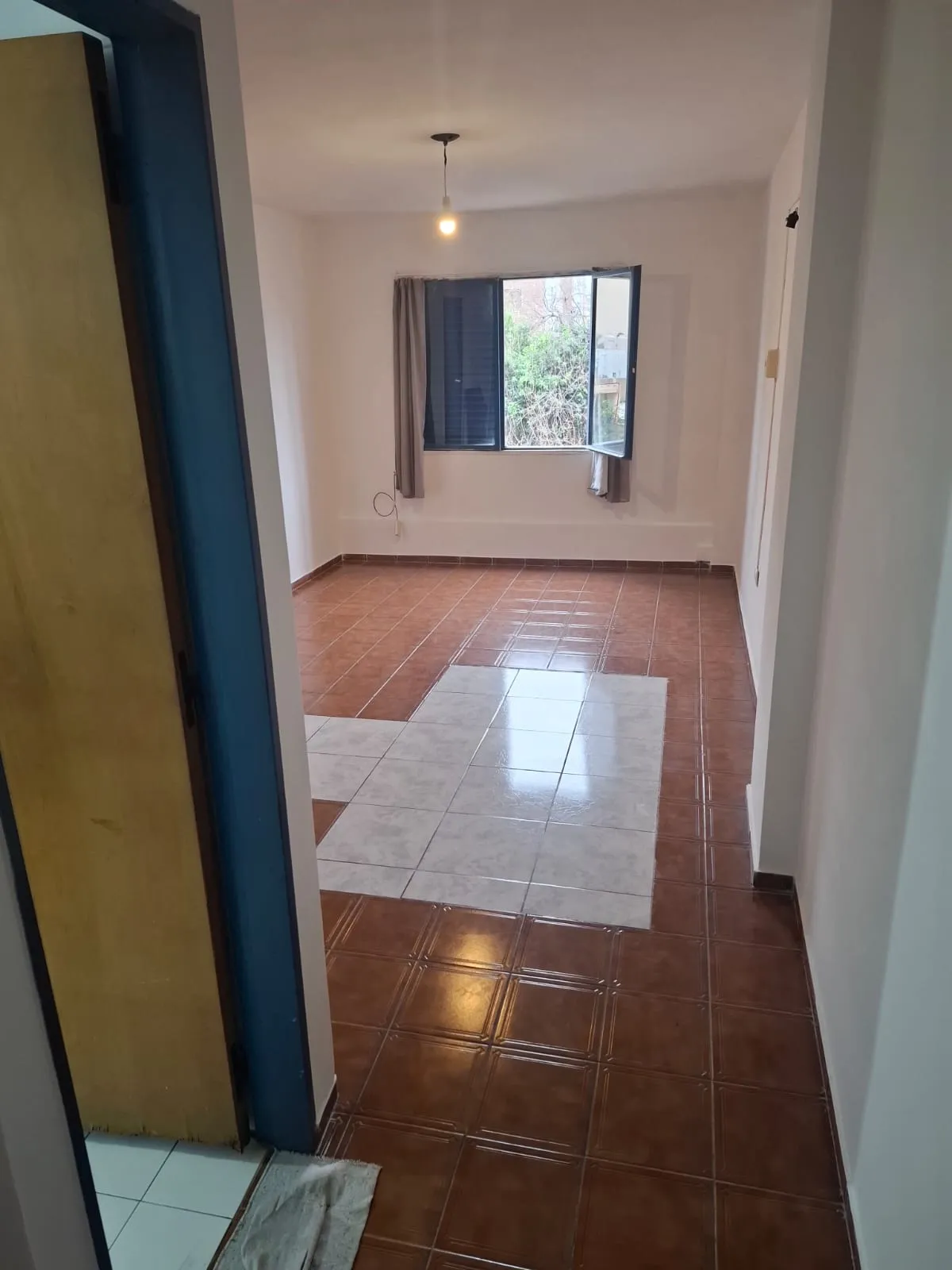 Dueño alquila monoambiente 3er Piso Interno. calle 9 de julio frente a PIOX Interno/luminoso!