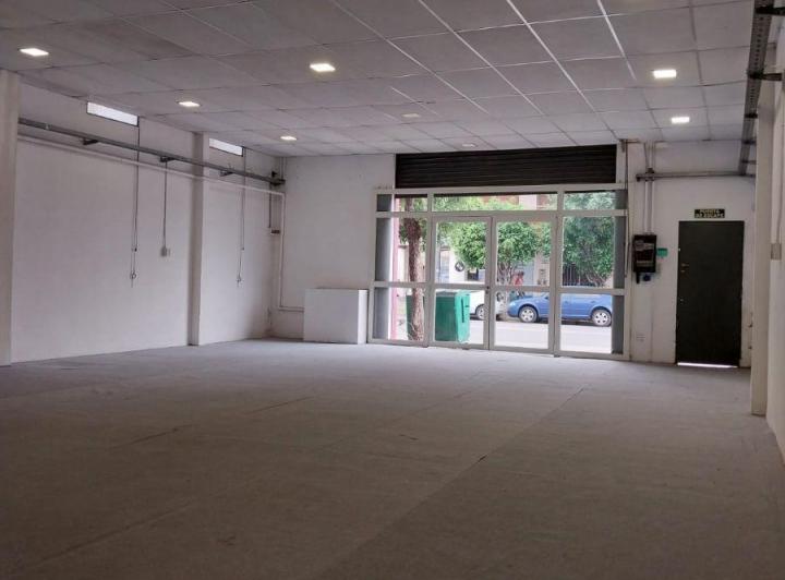 Local comercial · 400m² · 5 Ambientes