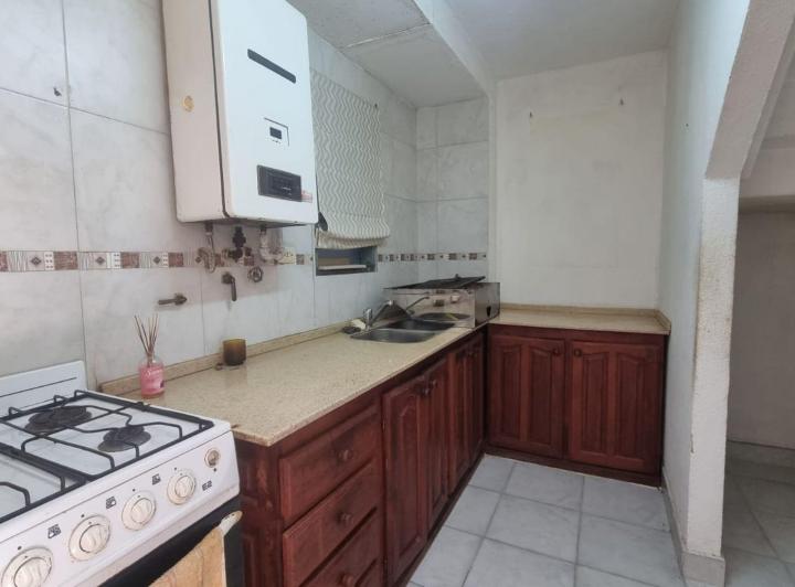 Casa · 72m² · 6 Ambientes