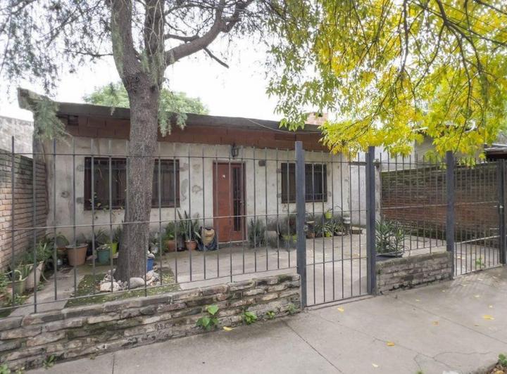 Casa · 77m² · 4 Ambientes