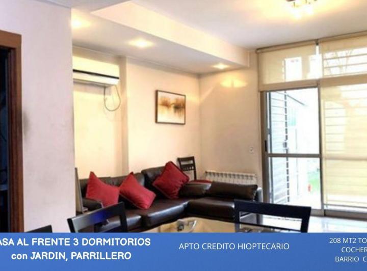 Casa · 104m² · 5 Ambientes · 1 Cochera