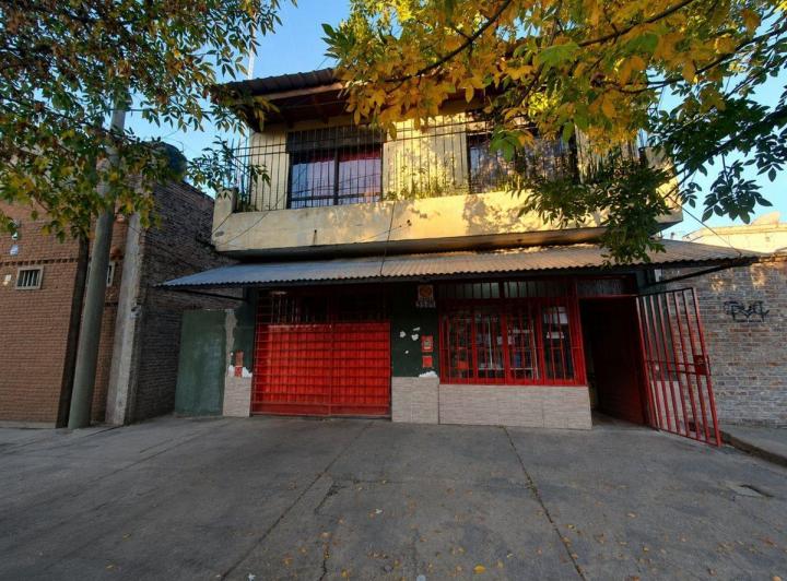 Casa · 110m² · 6 Ambientes