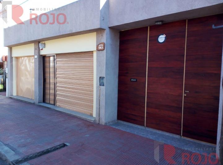 Casa · 168m² · 6 Ambientes · 1 Cochera
