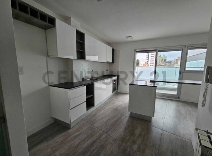 Departamento · 81m² · 4 Ambientes · 1 Cochera