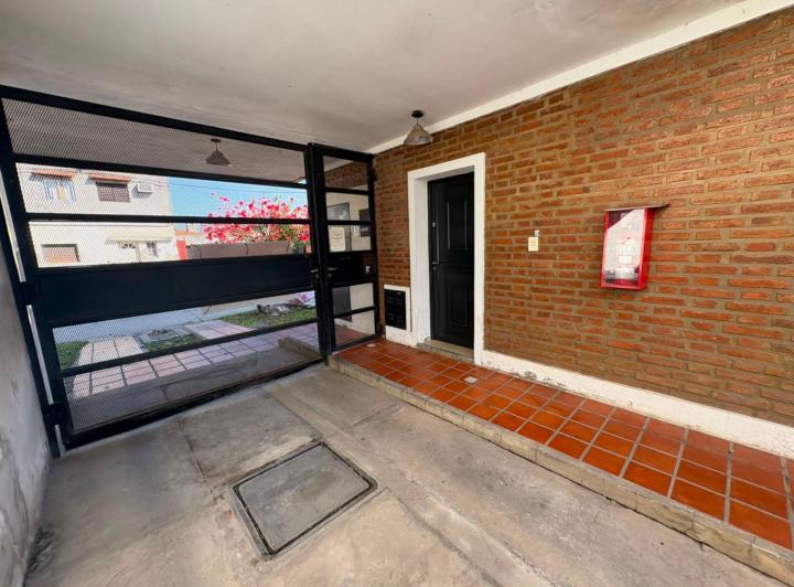 Departamento · 54m² · 4 Ambientes · 1 Cochera