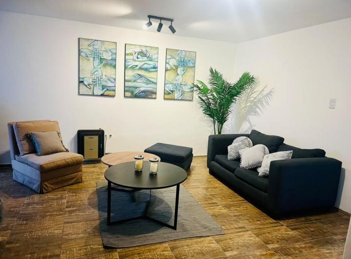 Casa · 150m² · 5 Ambientes