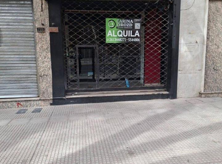 Local comercial · 130m² · 6 Ambientes