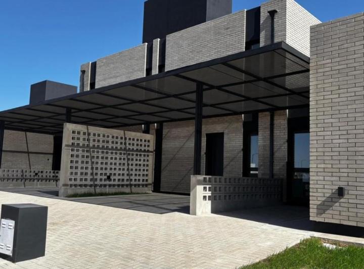 Casa · 65m² · 1 Cochera