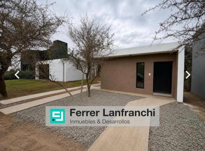 Casa · 86m² · 3 Ambientes · 1 Cochera