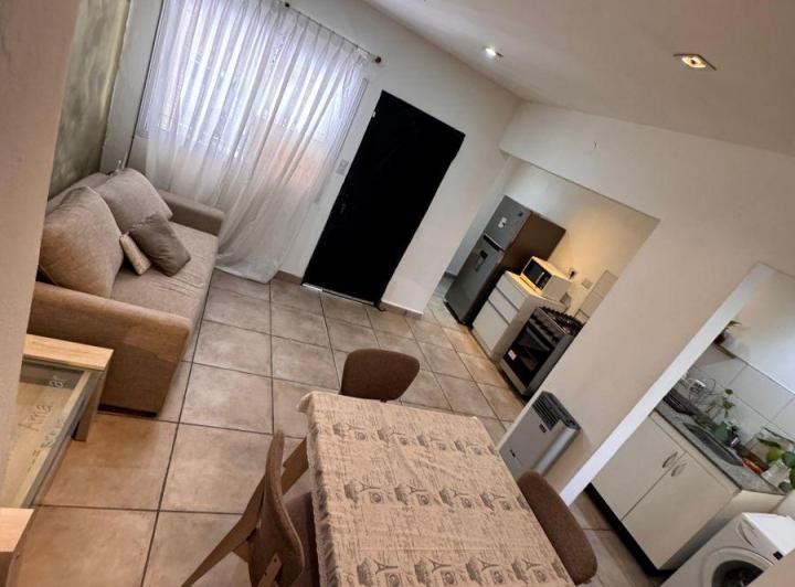Departamento · 80m² · 2 Ambientes · 1 Cochera