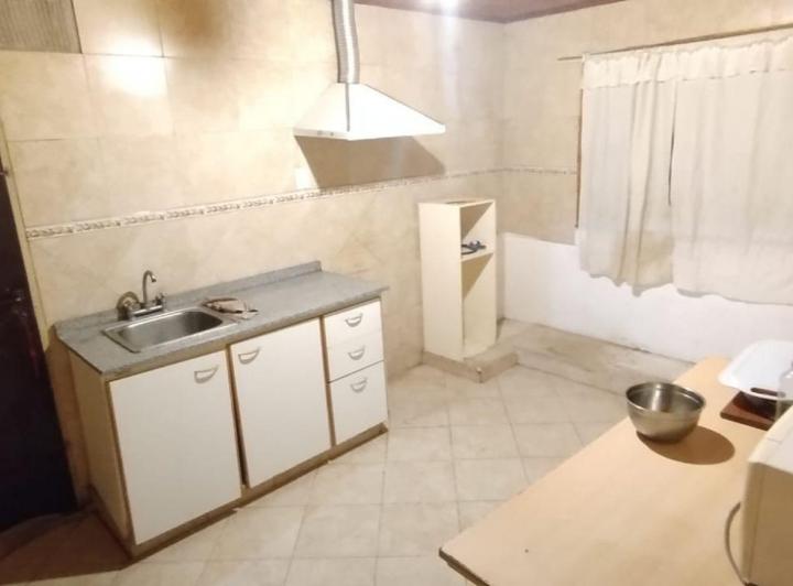 Casa · 100m² · 5 Ambientes · 2 Cocheras