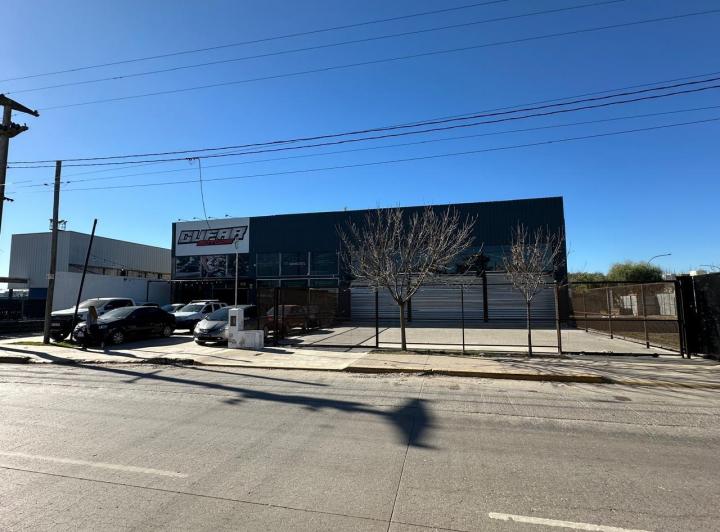 Local comercial · 540m²