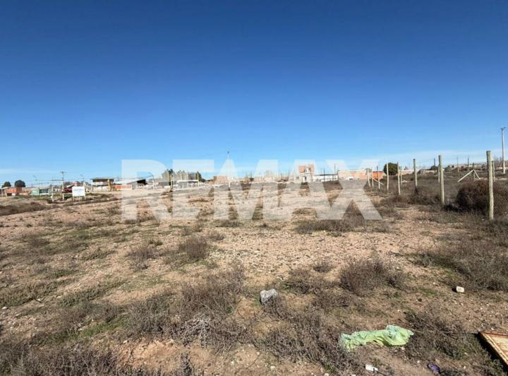 Terreno · 600m²