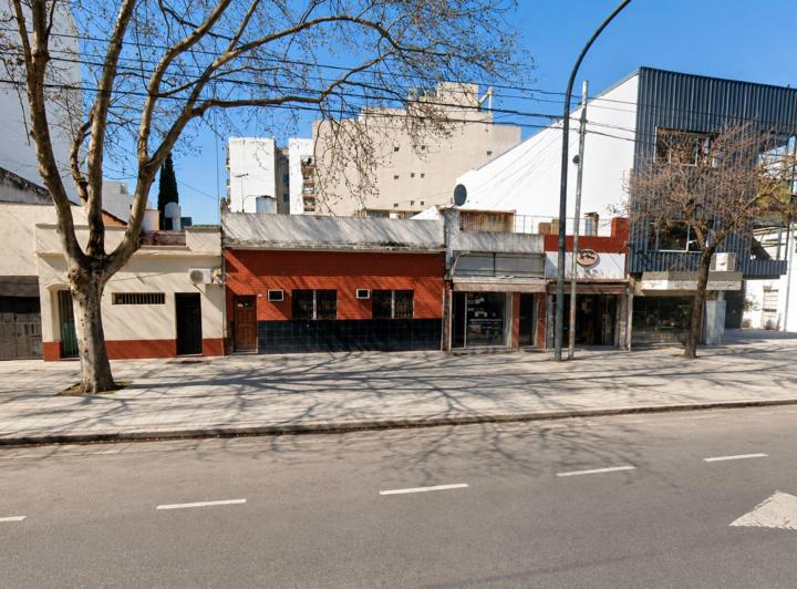 Terreno · 251m²