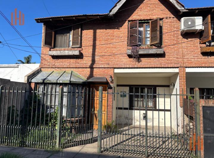 PH · 130m² · 4 Ambientes · 1 Cochera