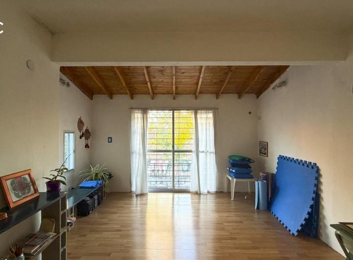 PH · 268m² · 4 Ambientes · 1 Cochera