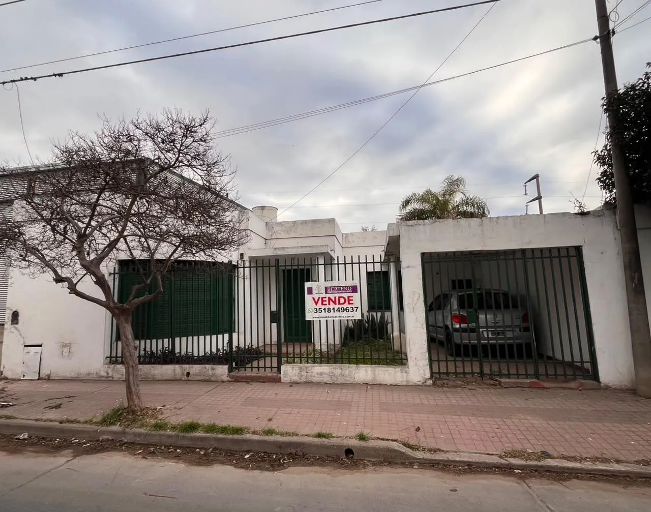 A 200 mts Ciudad Universitaria!! Casa con 3 Dormitorios y gran Patio
