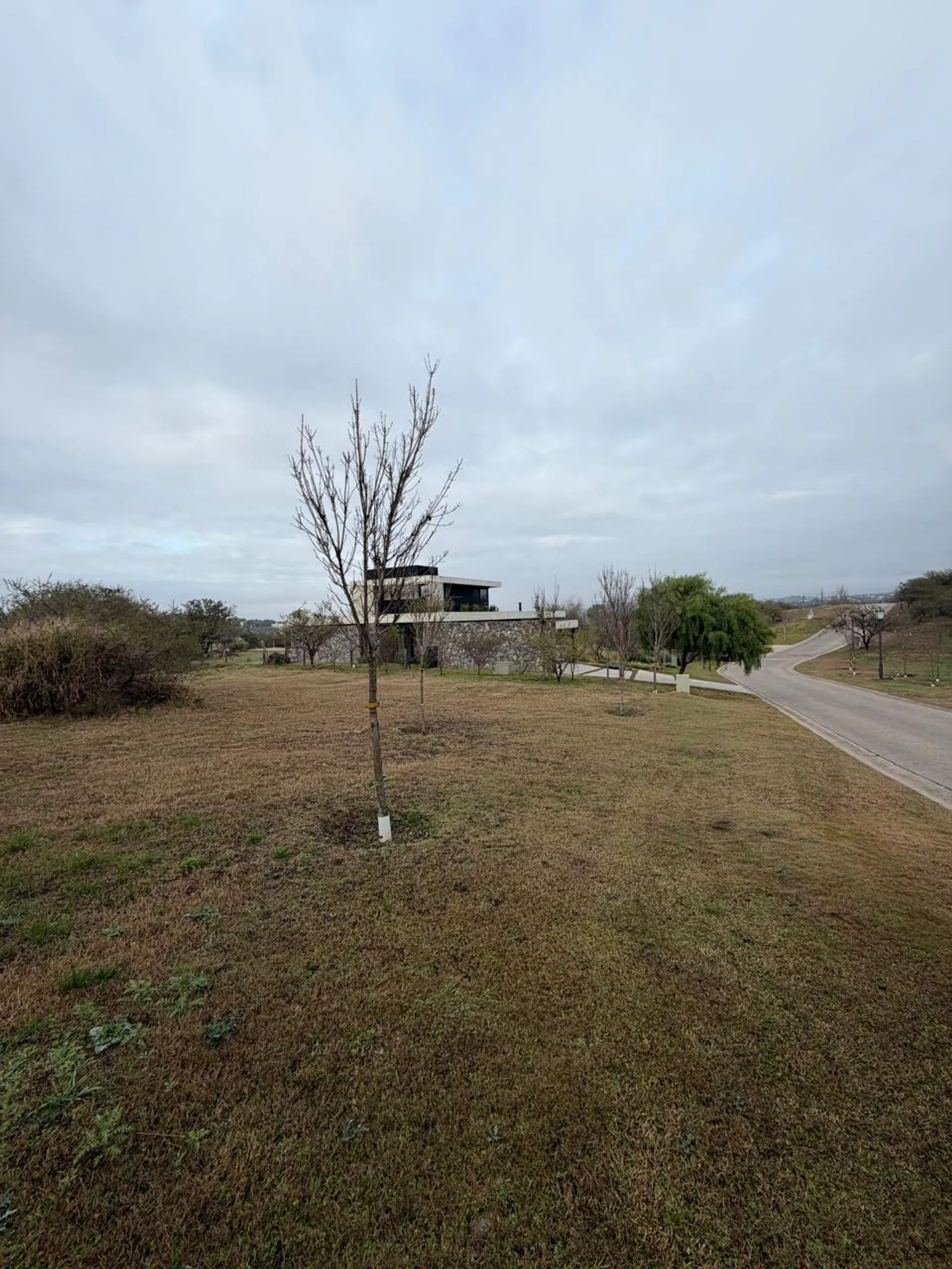 LOTE 1.844 M2 COUNTRY ESTANCIA EL TERRON MENDIOLAZA CORDOBA VISTAS SIERRAS CHICAS AMENITIES VENTA