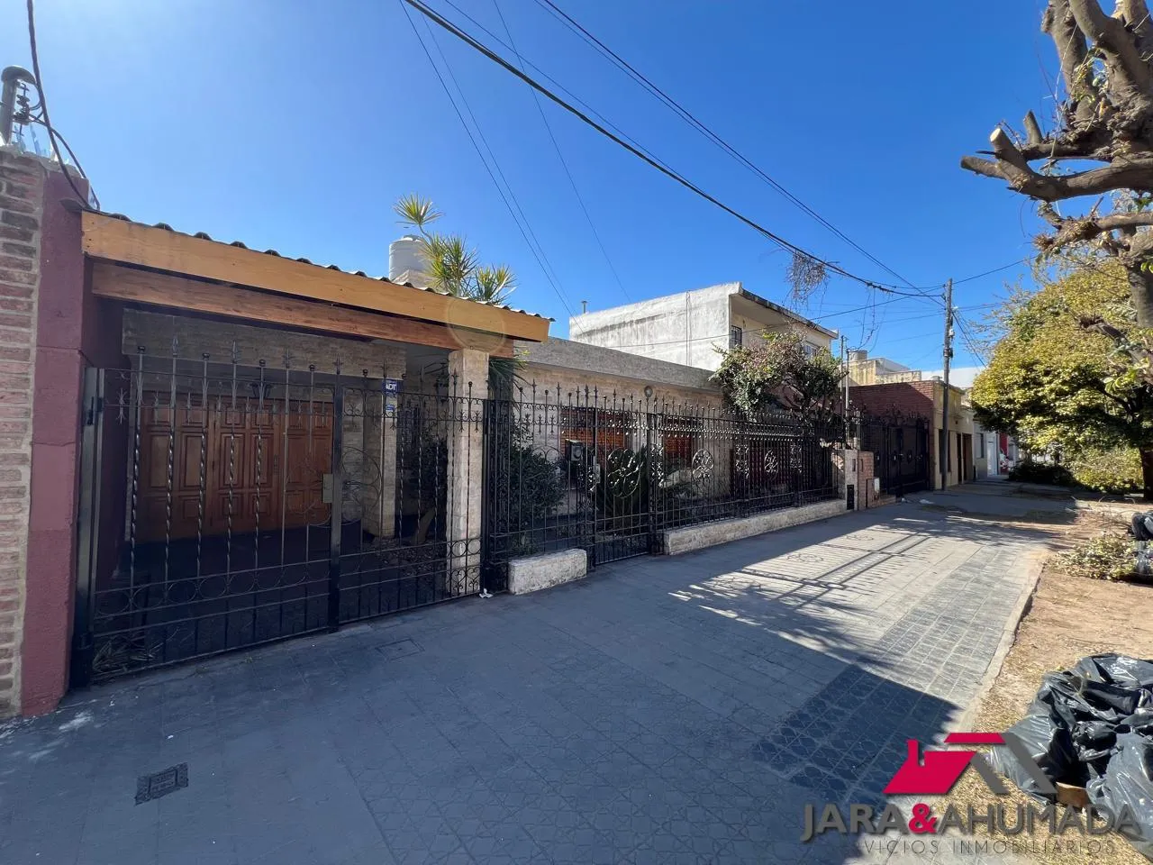Casa en zona norte, 3 dorm. c cochera