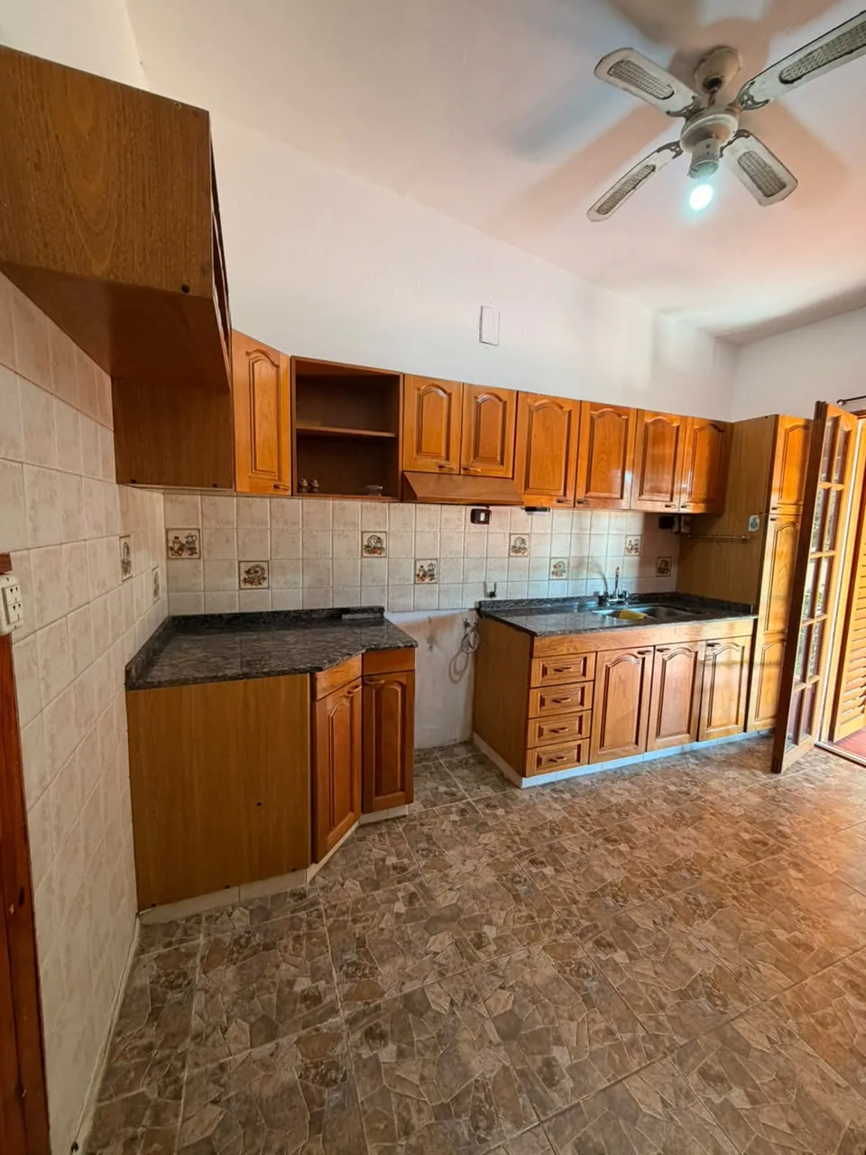 Casa 2DORM en alquiler | B° Pietri, Río Ceballos.