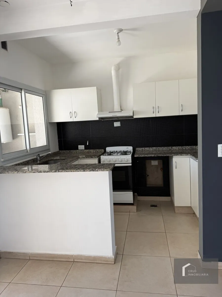 DÚPLEX EN ALQUILER – VALLE CERCANO