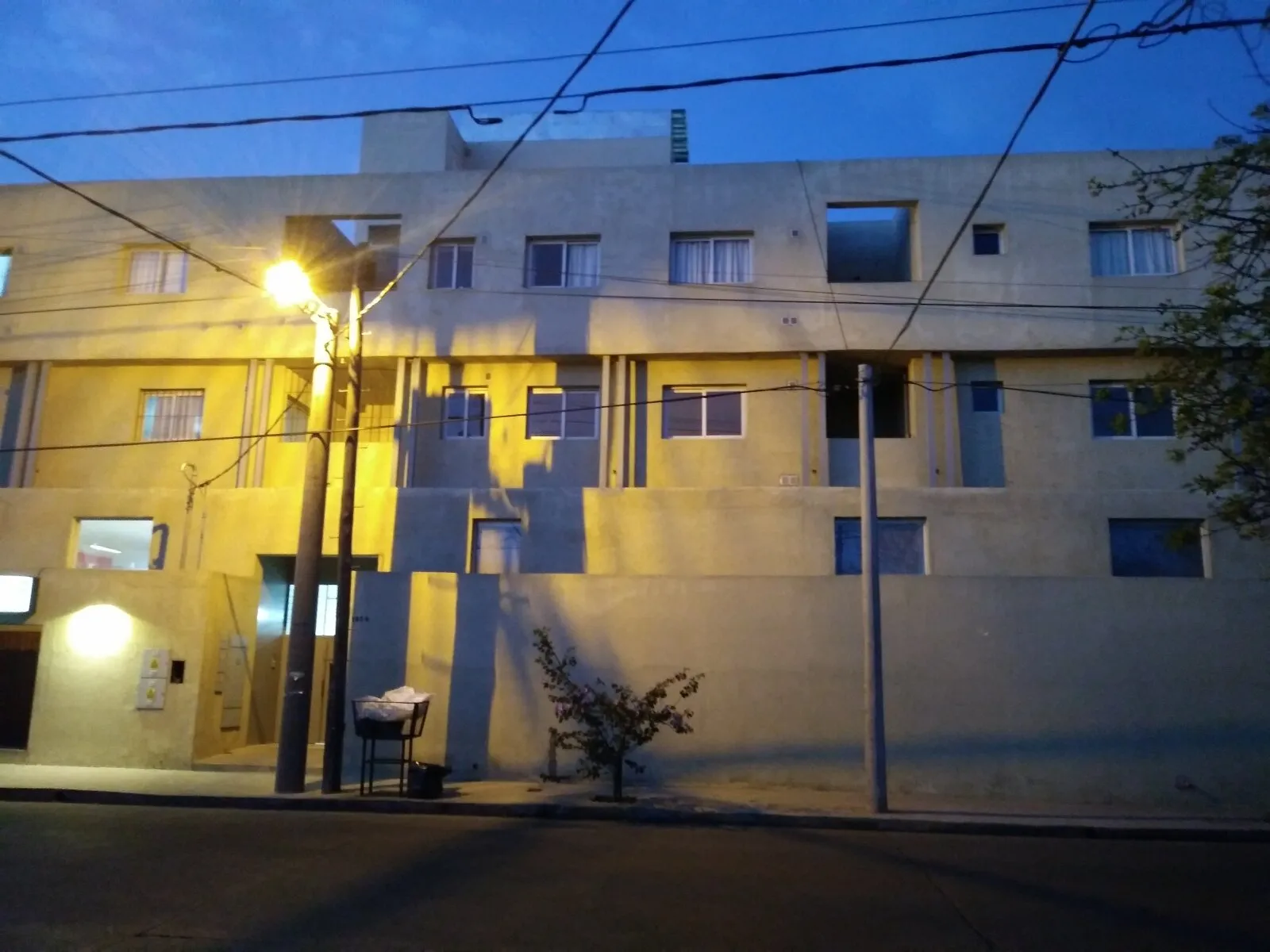 ALQUILO DPTO  1 dorm ZONA DINO RUTA 20 AMPLIO BAJA EXPENSA CORDOBA