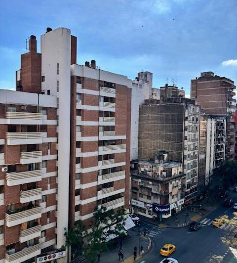 Departamento · 138m² · 9 Ambientes · 1 Cochera