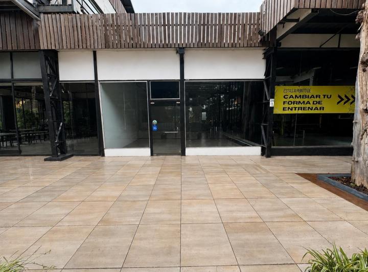Local comercial · 90m² · 1 Ambiente
