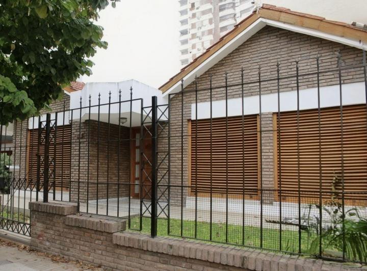 Casa · 268m² · 5 Ambientes · 4 Cocheras