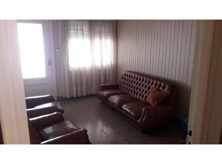 Casa · 167m² · 6 Ambientes · 1 Cochera