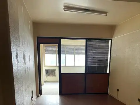 Oficina en Venta en Tribunales, Centro