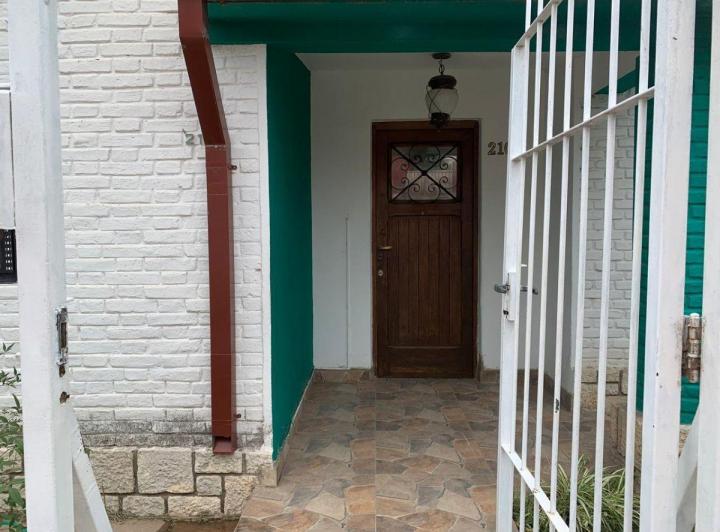 Casa · 80m² · 4 Ambientes