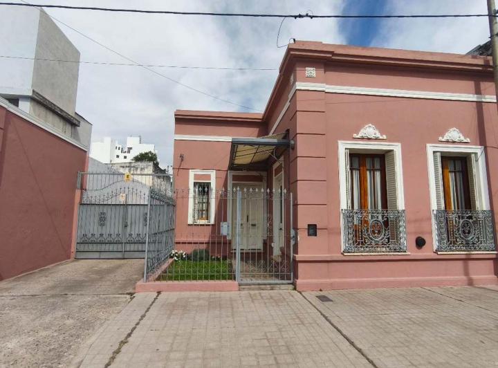 Casa · 165m² · 4 Ambientes · 1 Cochera